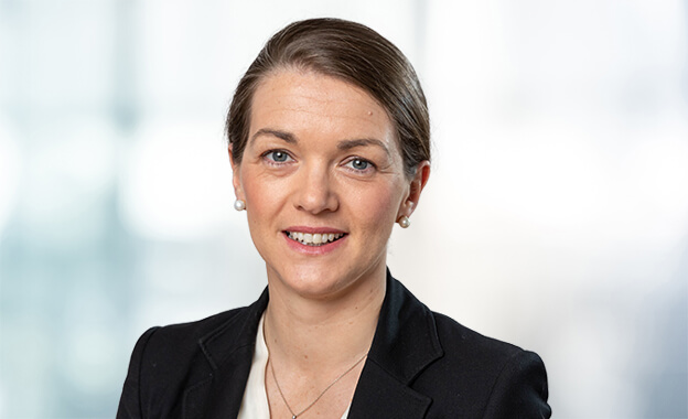 Portrait of Niamh Predergast, smiling